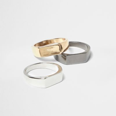Gold and silver tone rings pack